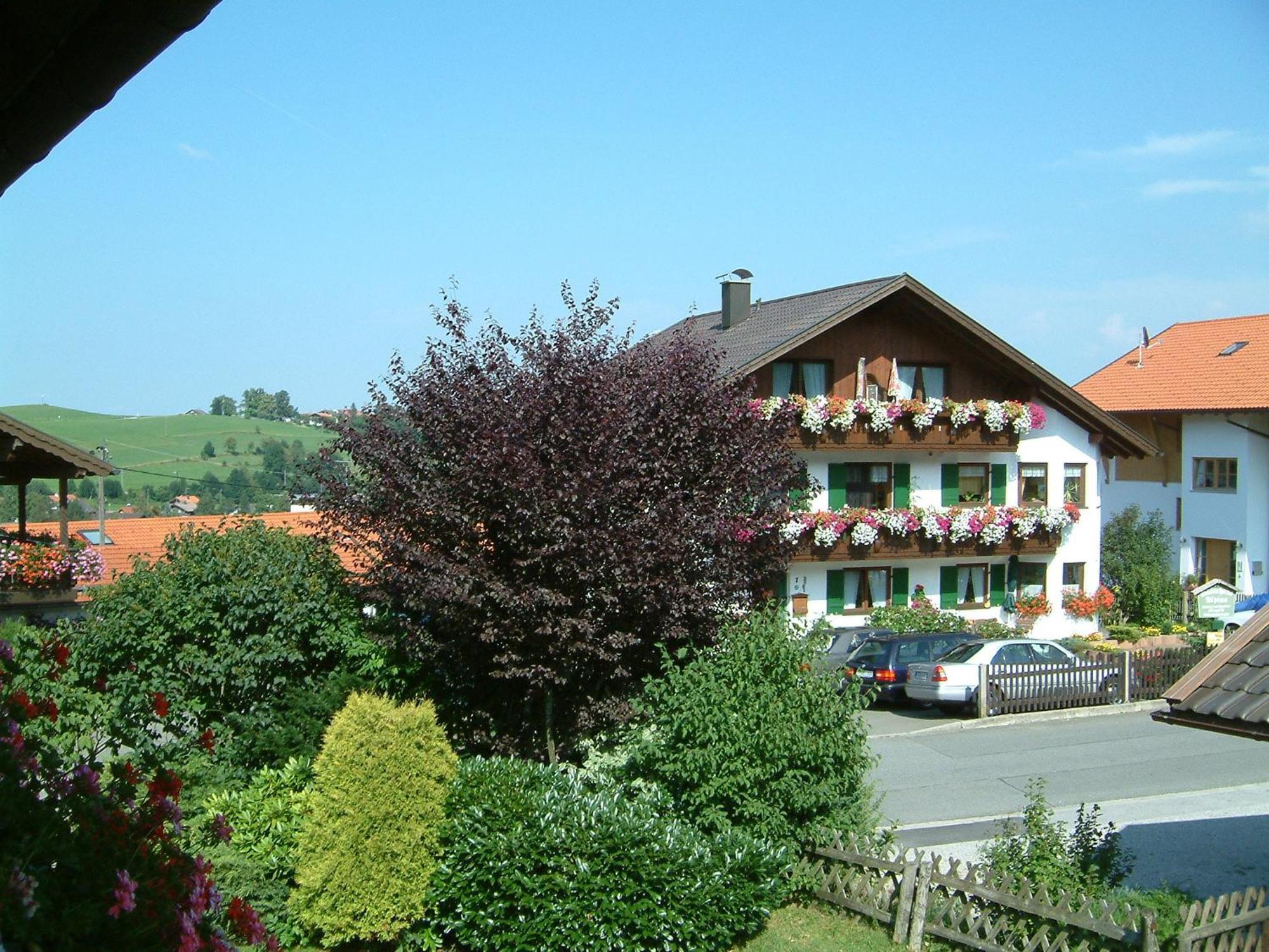 Gaestehaus Alpina Hotel Bad Kohlgrub Kültér fotó